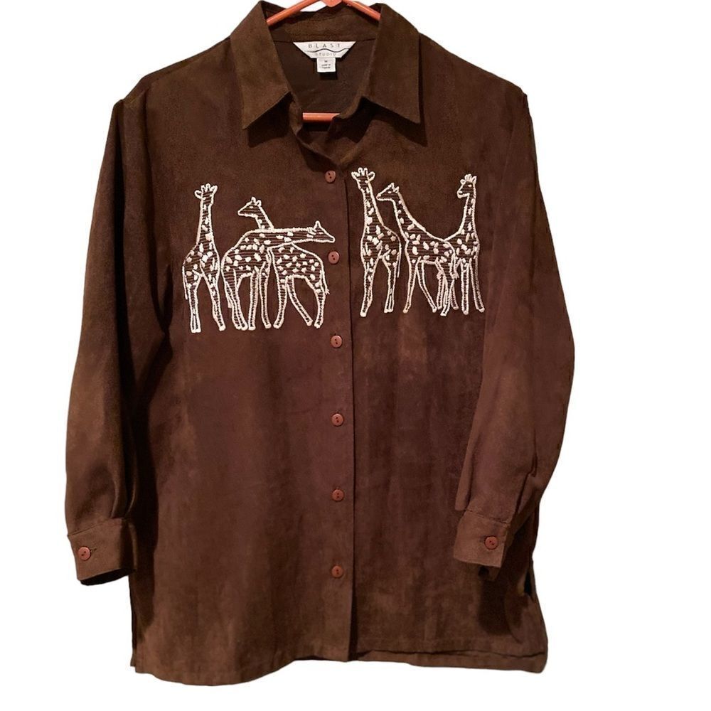 Blast Studio Vintage Giraffe Brown Button Up Top Size Medium